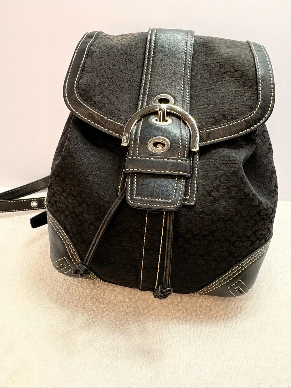 Coach compact drawstring
